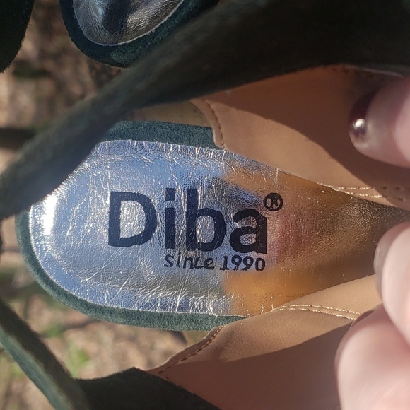 Suede heels, 7.5 NWOT - Picture 4 of 5